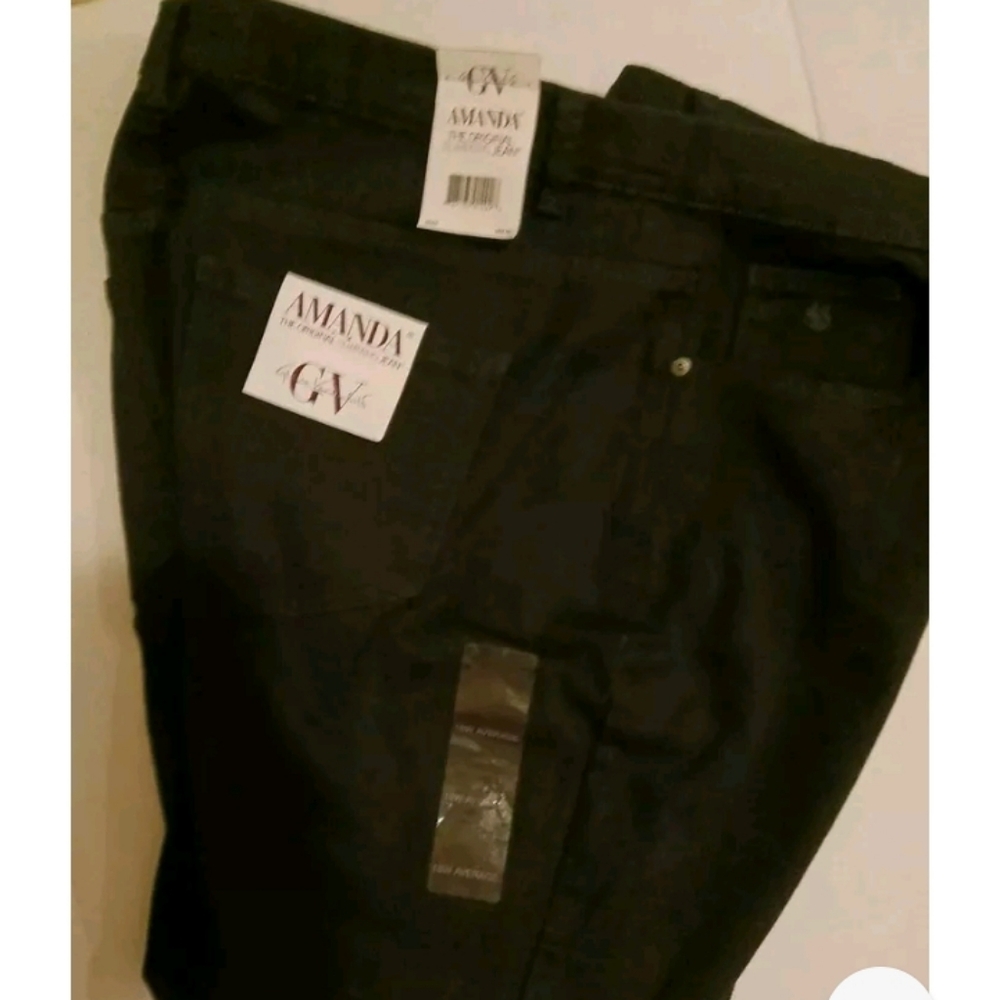 Gloria Vanderbilt original slimming stretch jeans. 18W REGULAR. BLACK. NWT